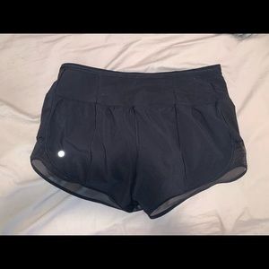 Lululemon shorts size 8